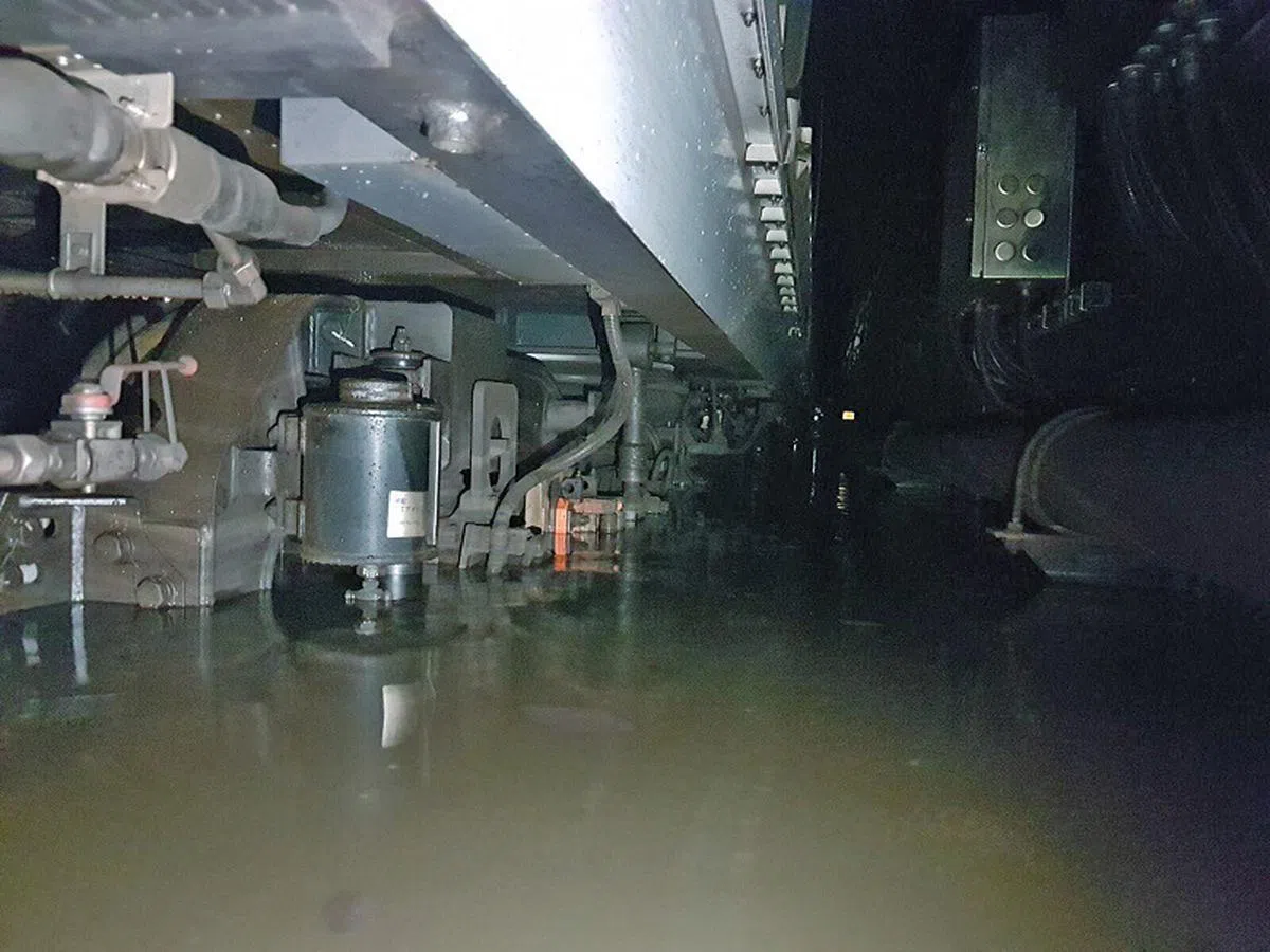  碧山地铁隧道因排水泵失修而淹水。（海峡时报读者） 