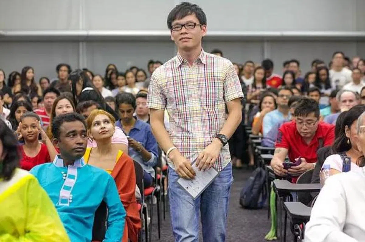 中国籍客工张海涛。（singaporeworkerpoetry）