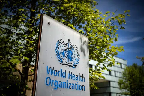 世卫组织今日宣布以希腊字母为冠病变种病毒株命名。（法新社）