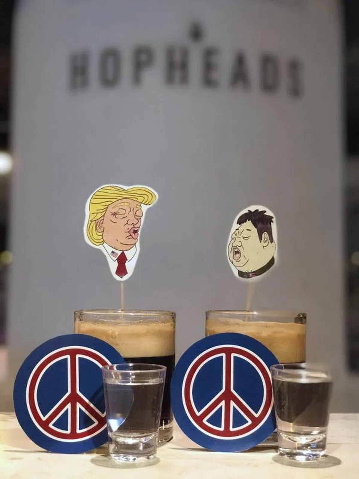  兄弟情饮料。（Hopheads） 