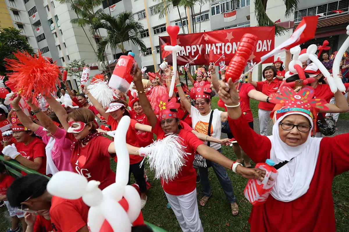  各个种族聚在一起庆祝国庆日。（新闻及通讯部） 