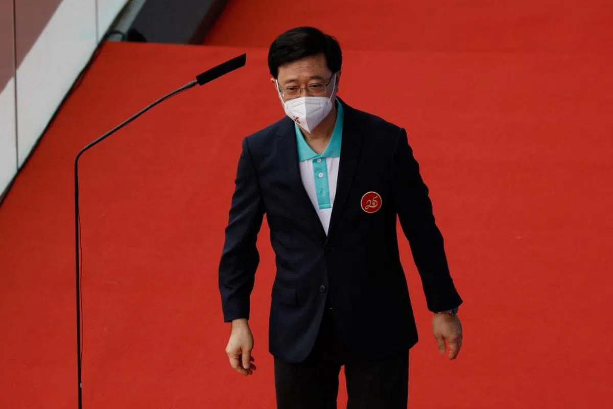 李家超明日将发表上任后的首份施政报告。（路透社）