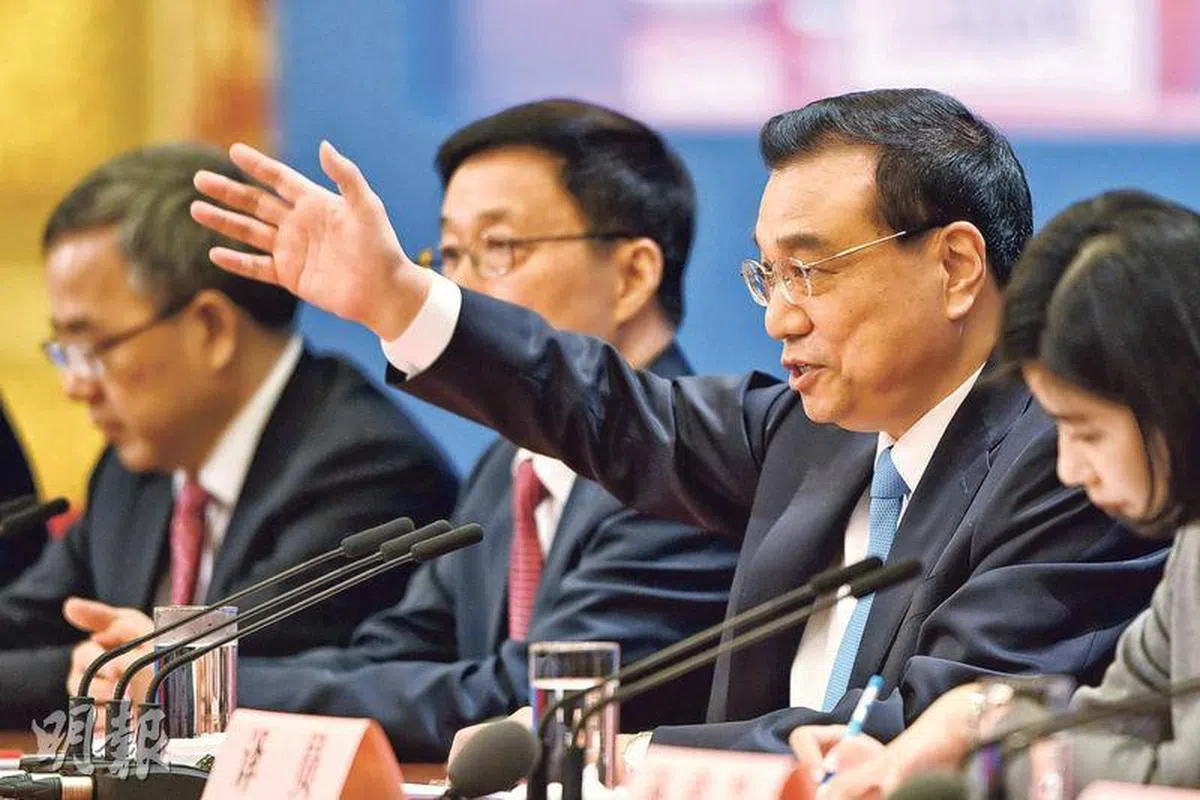  中国总理李克强在全国人大闭幕后会见中外记者时，第一道提问就谈到中美关系。（互联网） 