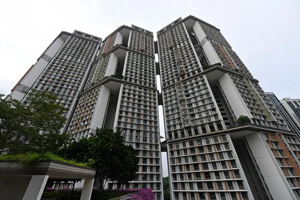 楼高47层的杜生庄（Skyville@Dawson），于2015年落成。