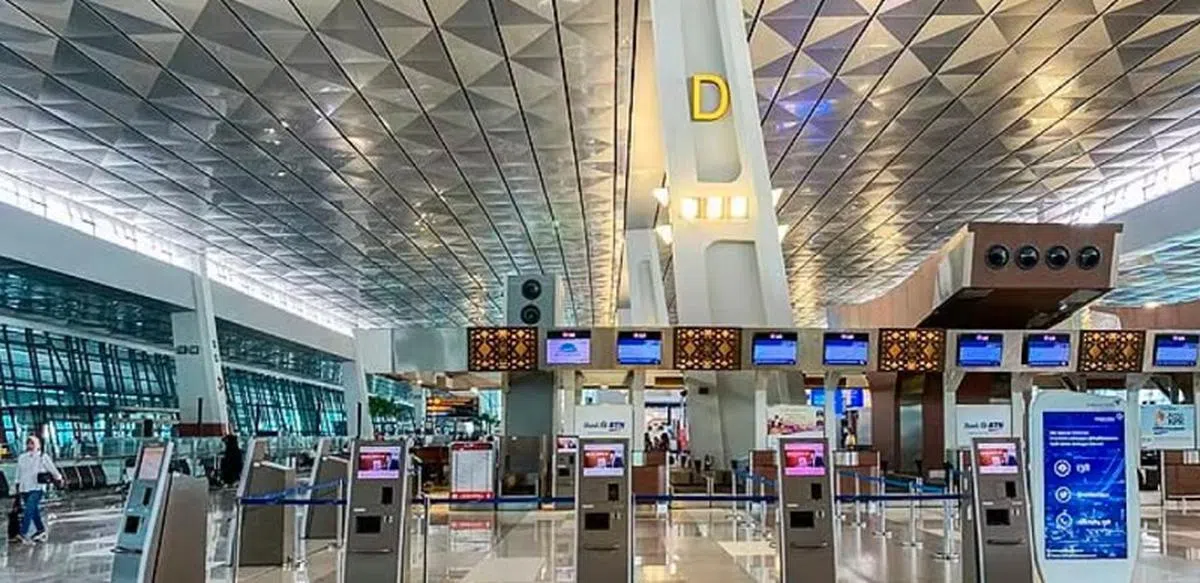 印尼苏加诺—哈达国际机场的航空交通量，已达到2019年疫前水平的85％。（JakartaAirportOnline网站截图）