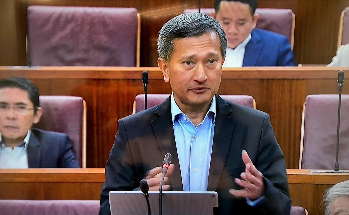  外长维文今天在国会回答议员质询时，猛酸马哈迪。（视频截图） 