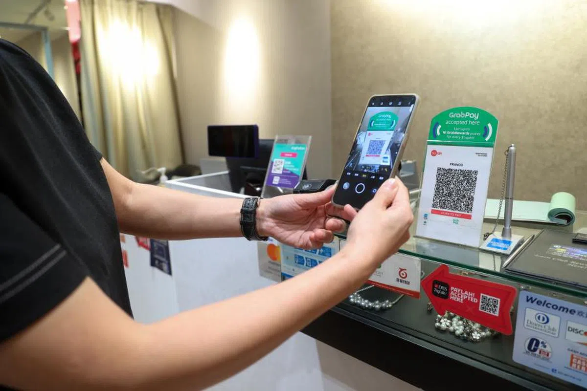 有报告指出，电子支付有望在2026年前成为本地首屈一指的付款方式。（联合早报）