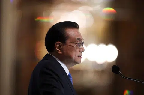 中国总理李克强今早在第44届“新加坡讲座”上发表题为“在开放融通中共创共享繁荣”的演讲。（路透社）