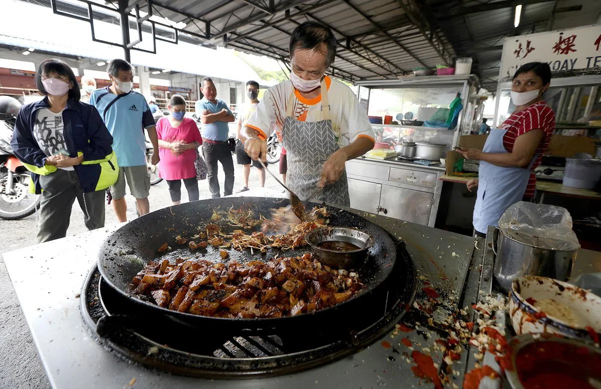 槟城传统美食之所以美味，是因为有当地厨师掌厨。（星报）