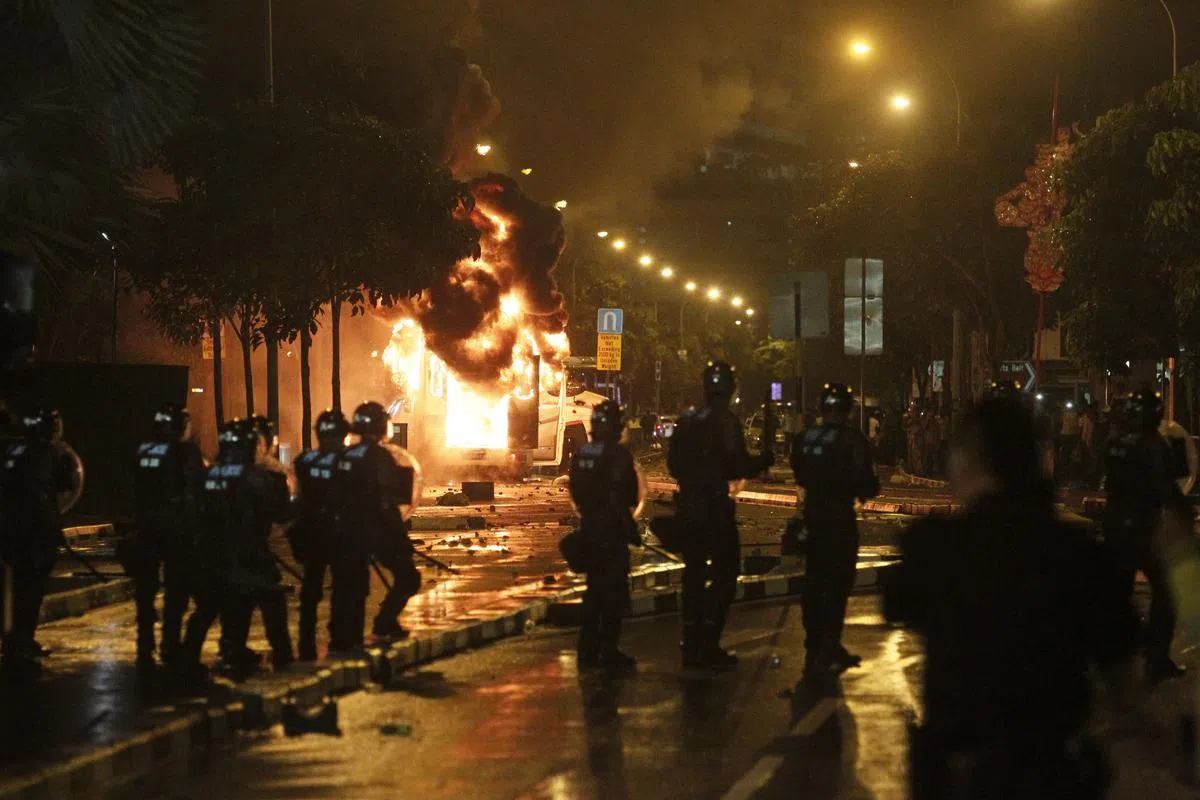  2013年震惊本地的小印度骚乱。（互联网） 