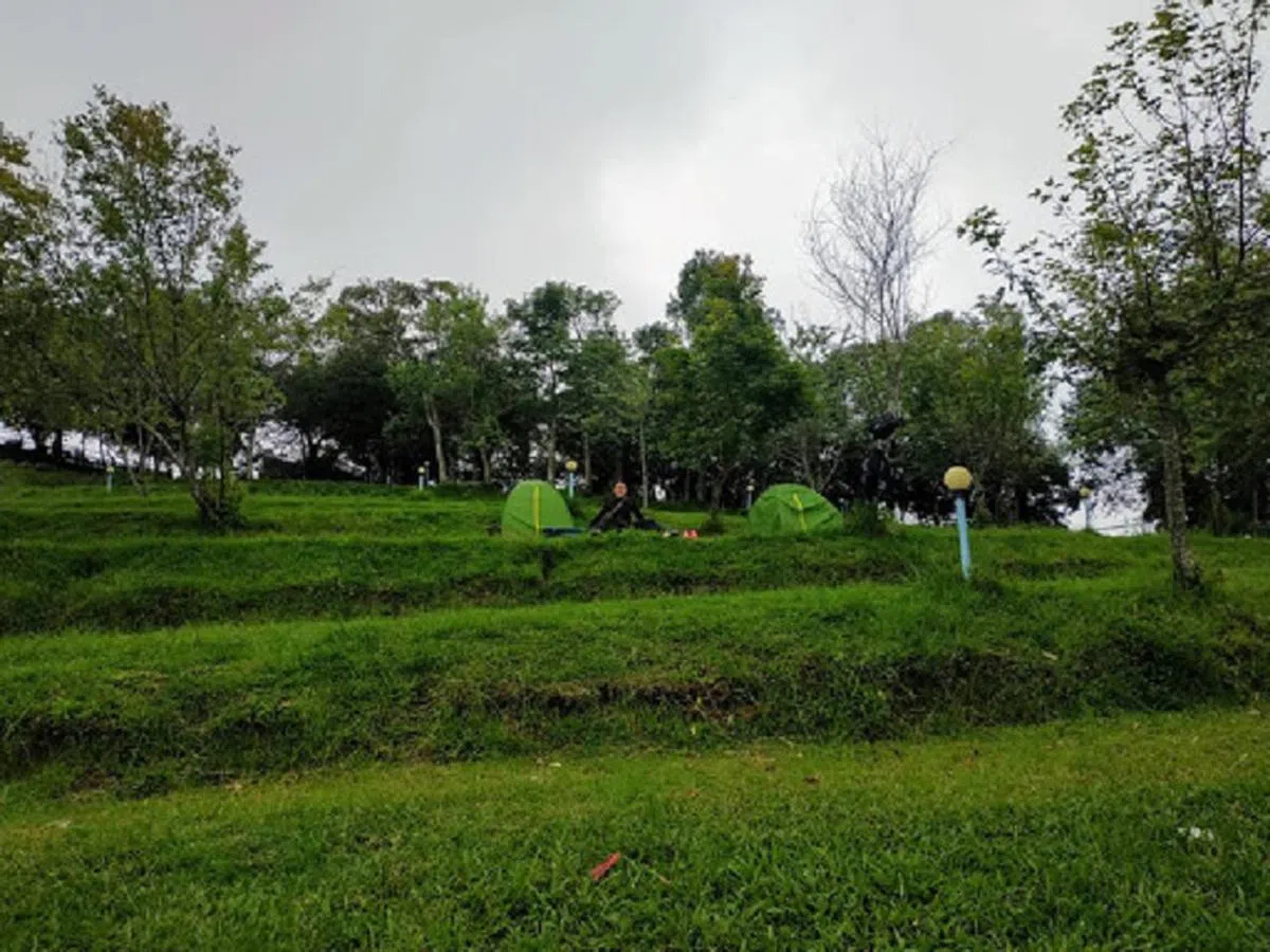  （2 Man 2 Bike: From Ang Mo Kio To St Abbs面簿） 