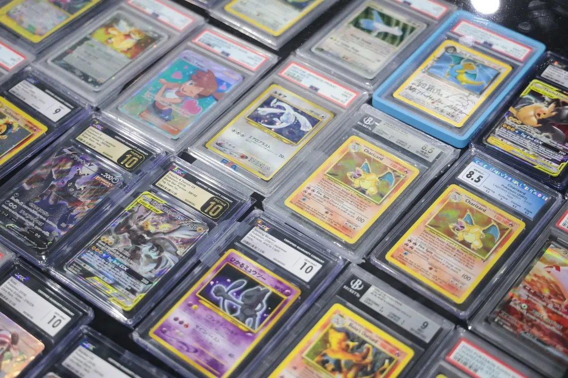 2025年6月21日至22日在Expo会展中心举行“新加坡收藏卡大会”（Singapore Card Show），图为在现场展示的宝可梦（Pokémon）收藏卡。