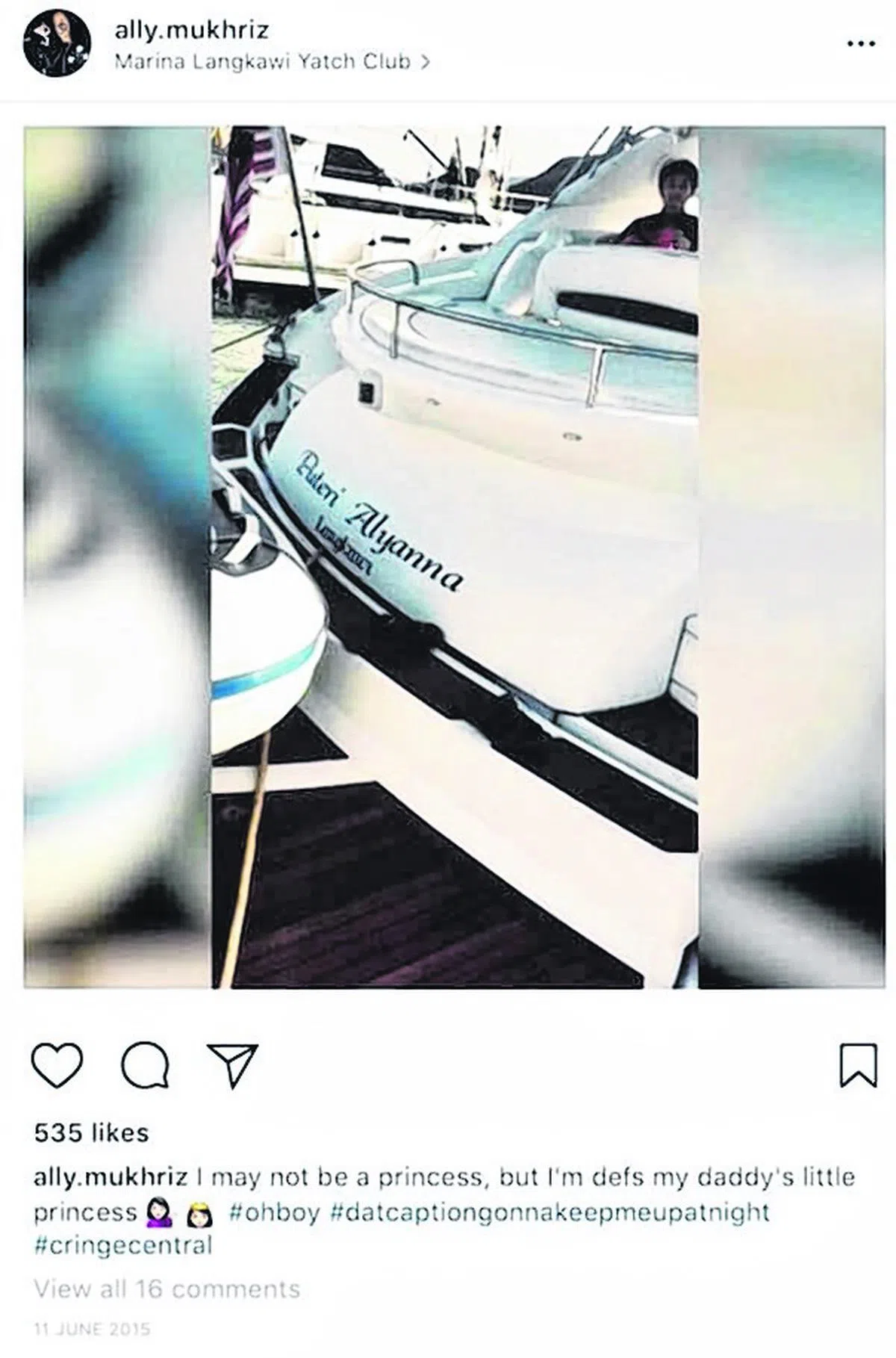  专门上载马哈迪负面新闻的面簿专页"够了吧，马哈迪"（Sudahlah Mahathir）指美拉阿丽亚娜拥有一艘以她命名为“阿丽亚娜公主号（Puteri Alyanna）”的豪华游艇，还在游艇照片下留言：“虽然我并非公主，但我绝对是老爸的小公主。”（Instagram） 