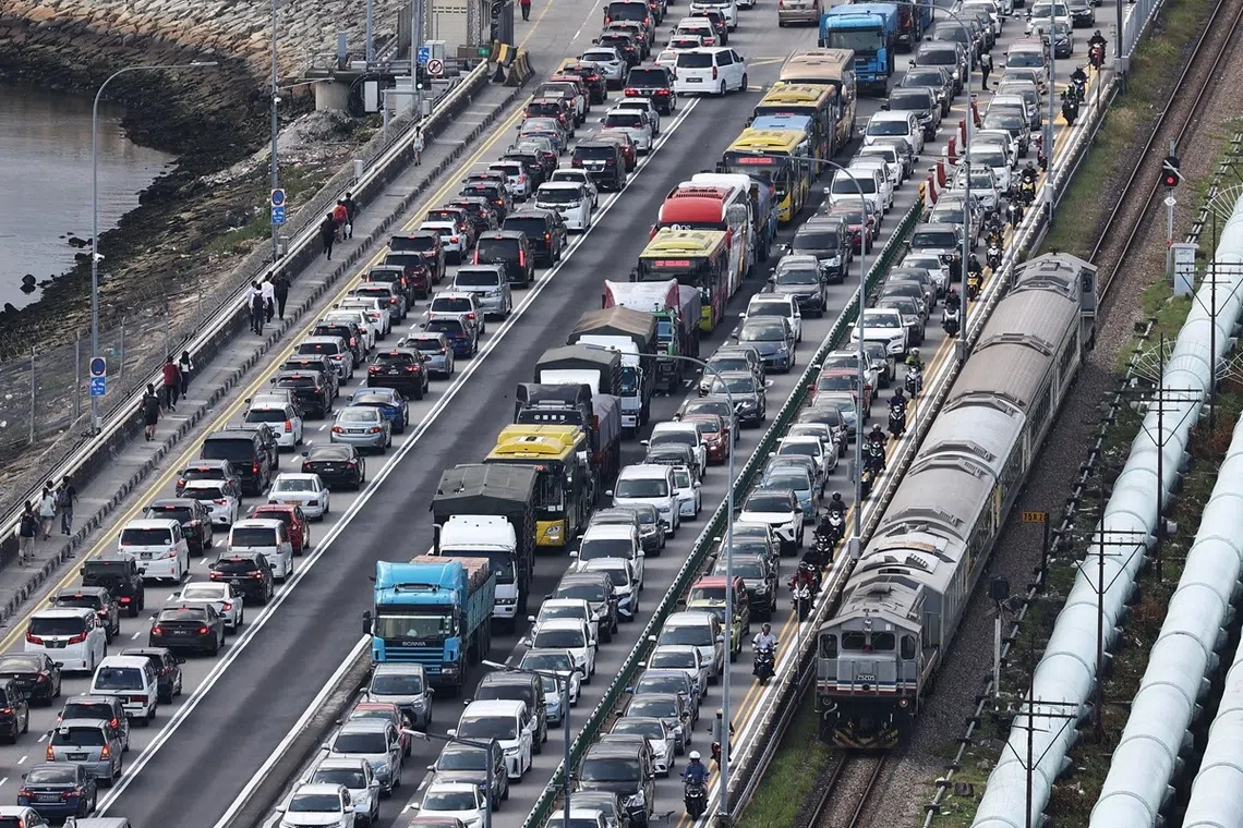 往返新柔，哪个交通方式的性价比最高？