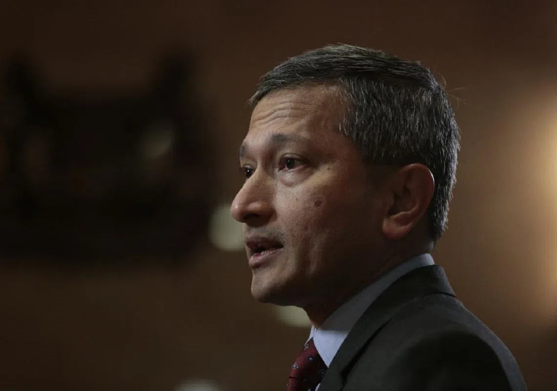 外交部长维文重申，新加坡的立场是一贯的，我们不在以巴冲突中选边站，我们支持双方为冲突寻求和平解决方案，我们主张两国方案。（互联网）