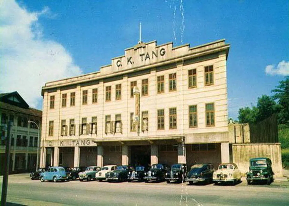  董俊竞先生的第一家店面。（互联网） 