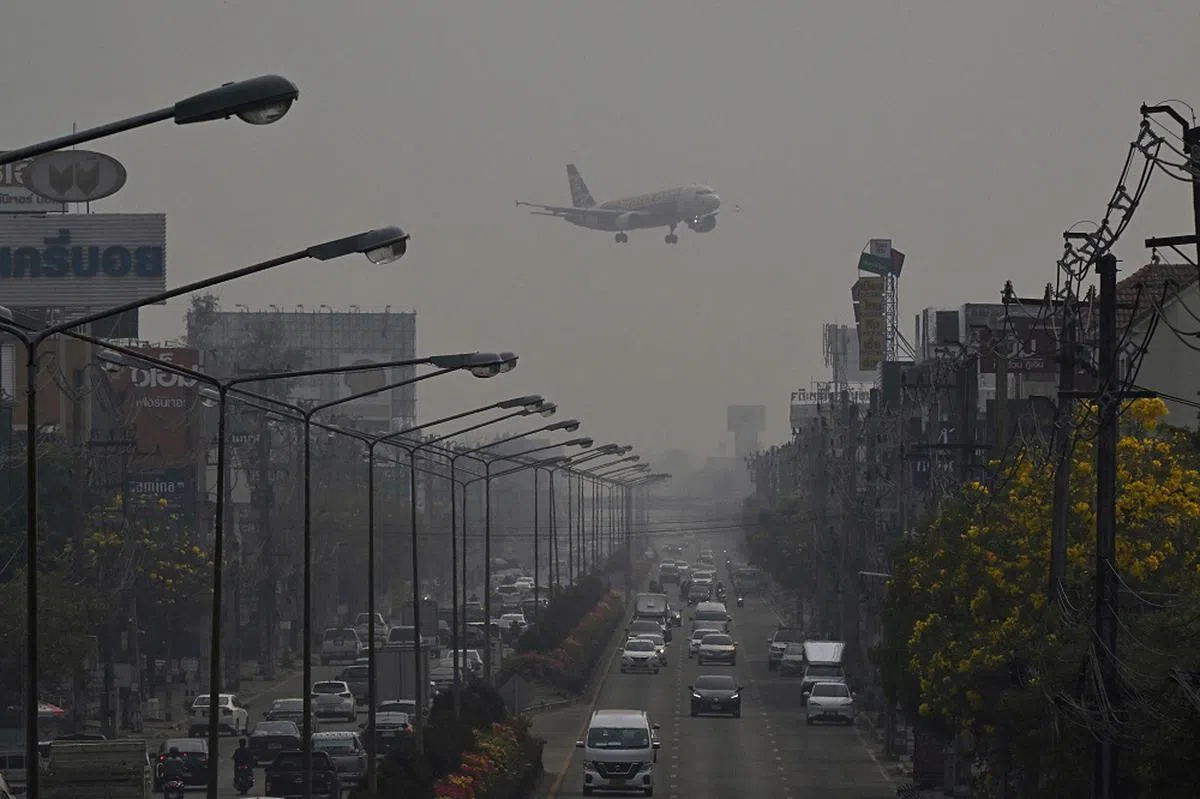 清迈的空气污染水平很考验飞机师的眼力。（路透社）