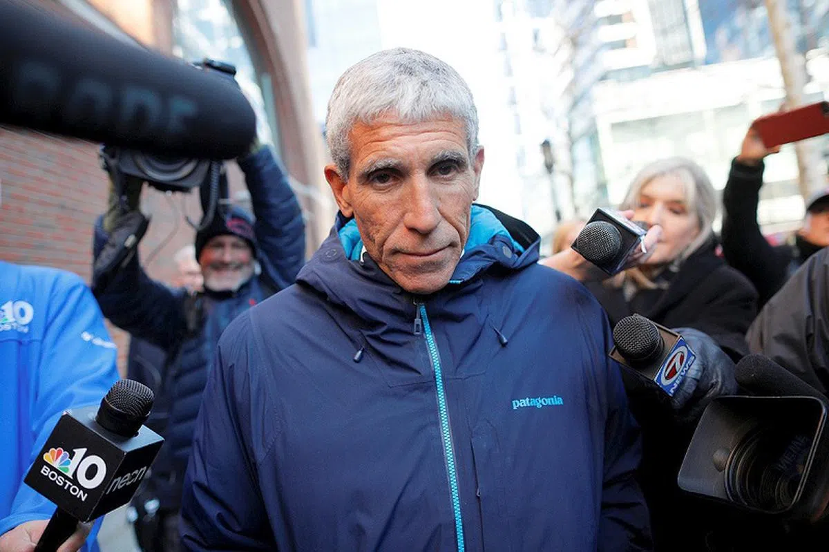  辛格。（互联网） 