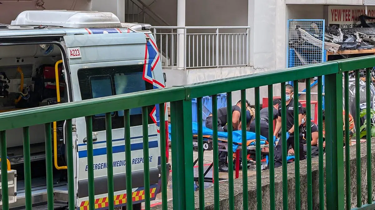 我国紧急医疗需求日益增加，使民防部队必须开始聘请外籍人员。（联合早报）