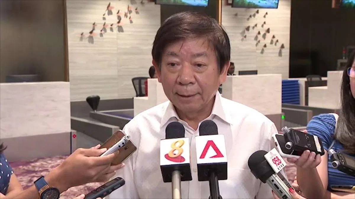 基础建设统筹部长兼交通部长许文远。（互联网） 