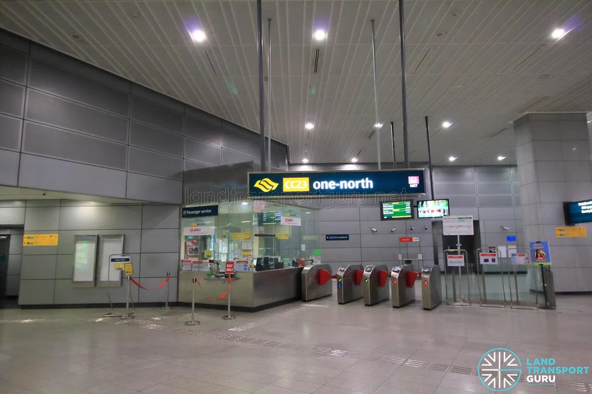  维壹地铁站的英文名称是全小写且中间有个连字符号。（Land Transport Guru） 