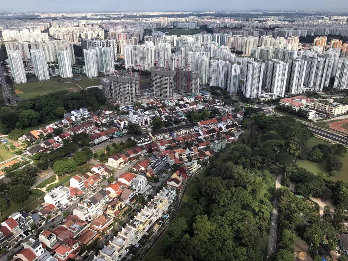  盛港西组屋区是印族新移民买房子的首选。（联合早报） 