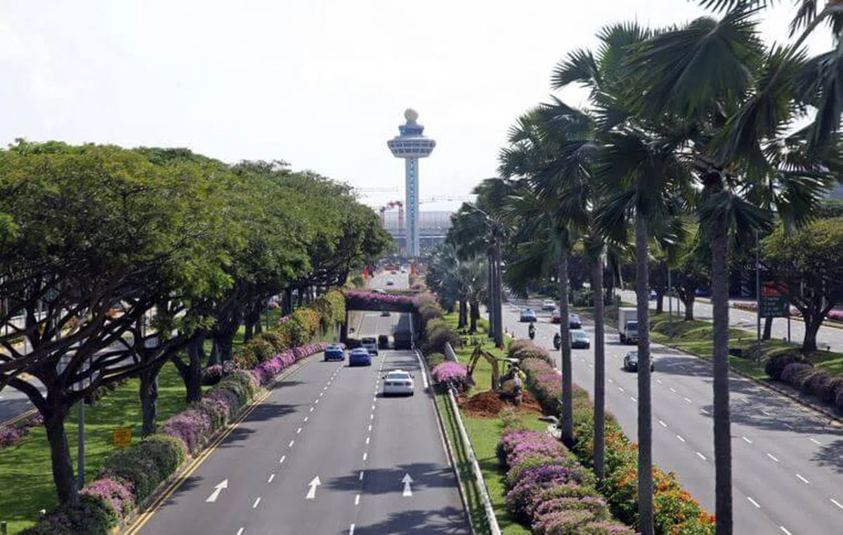  新加坡管理的飞航情报区，是我国领空的2000倍。（海峡时报） 