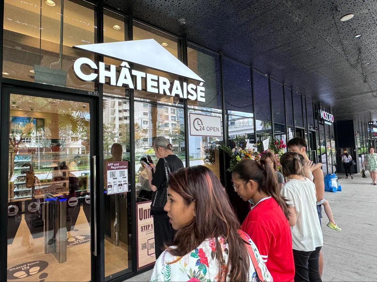 Chateraise的无人值守店每月吸引约100名顾客。（新明日报）