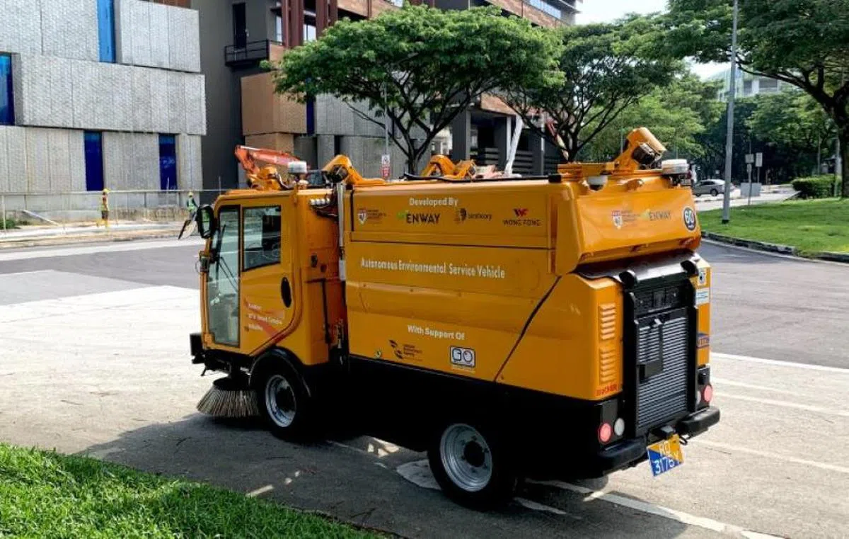 道路清扫机有望成为最快在本地公路投入运作的无人驾驶机器。（互联网）