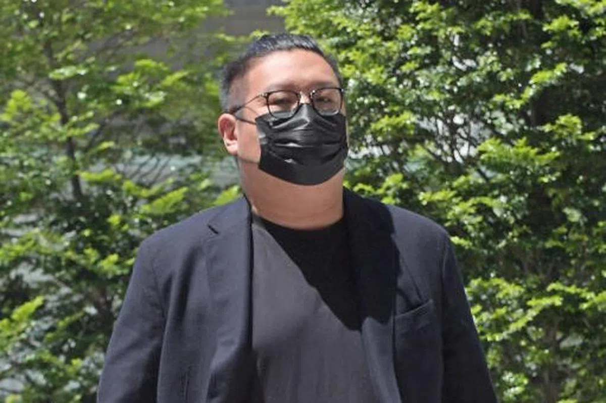  黄有志早前被控31项控状，包括欺骗、严重失信、伪造文件和触犯公司法令等。（海峡时报） 