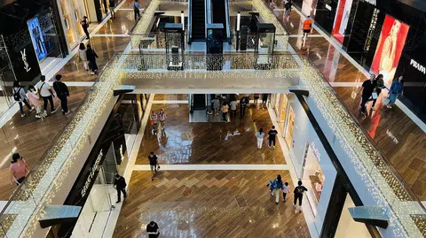 滨海湾金沙购物商场。（新明日报）