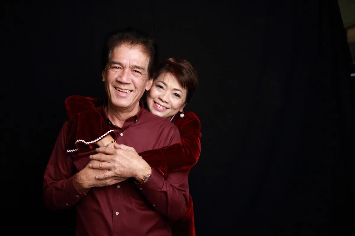  63岁的吴先生和59岁的沈女士。（海峡时报） 