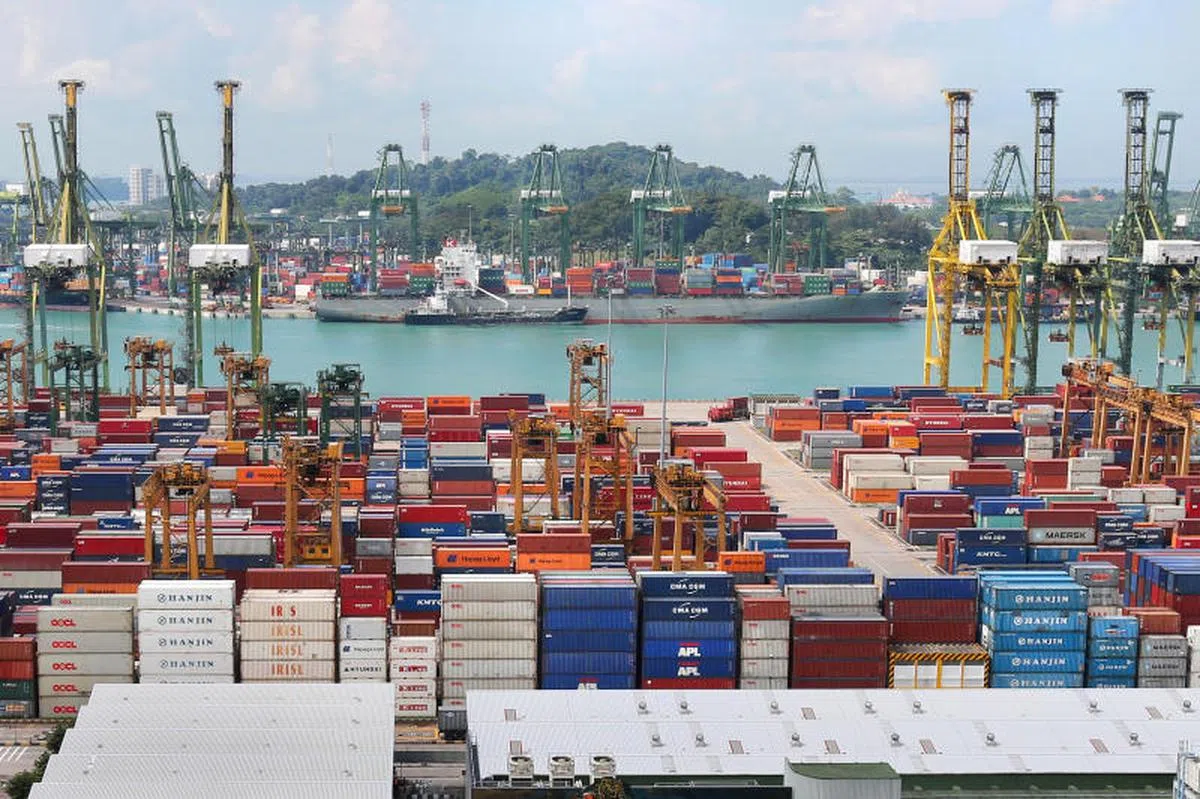  新加坡集装箱码头。（联合早报） 