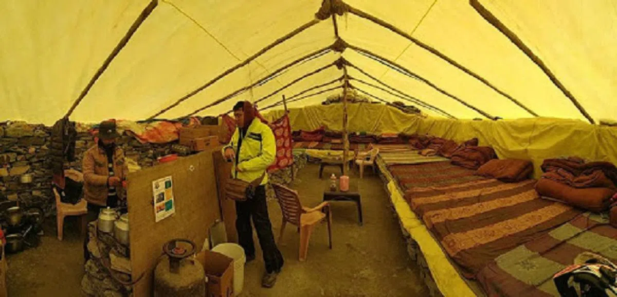  （2 Man 2 Bike: From Ang Mo Kio To St Abbs面簿） 