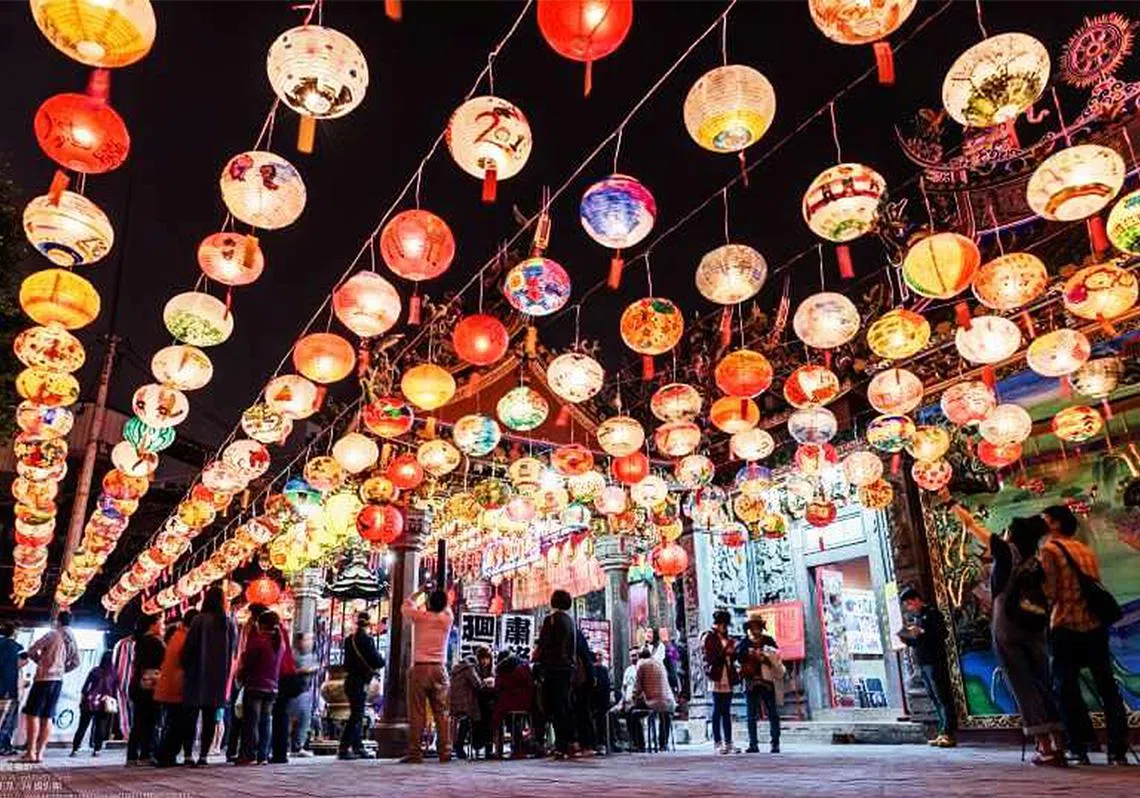 农历正月十五元宵节，又称为上元节、小正月、元夕或灯节，是春节之后的第一个重要节日 （互联网）