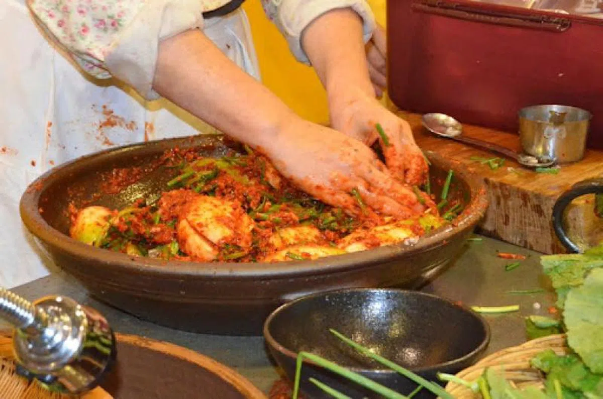  韩式泡菜和四川泡菜是本质上不同的两种食物。（互联网） 