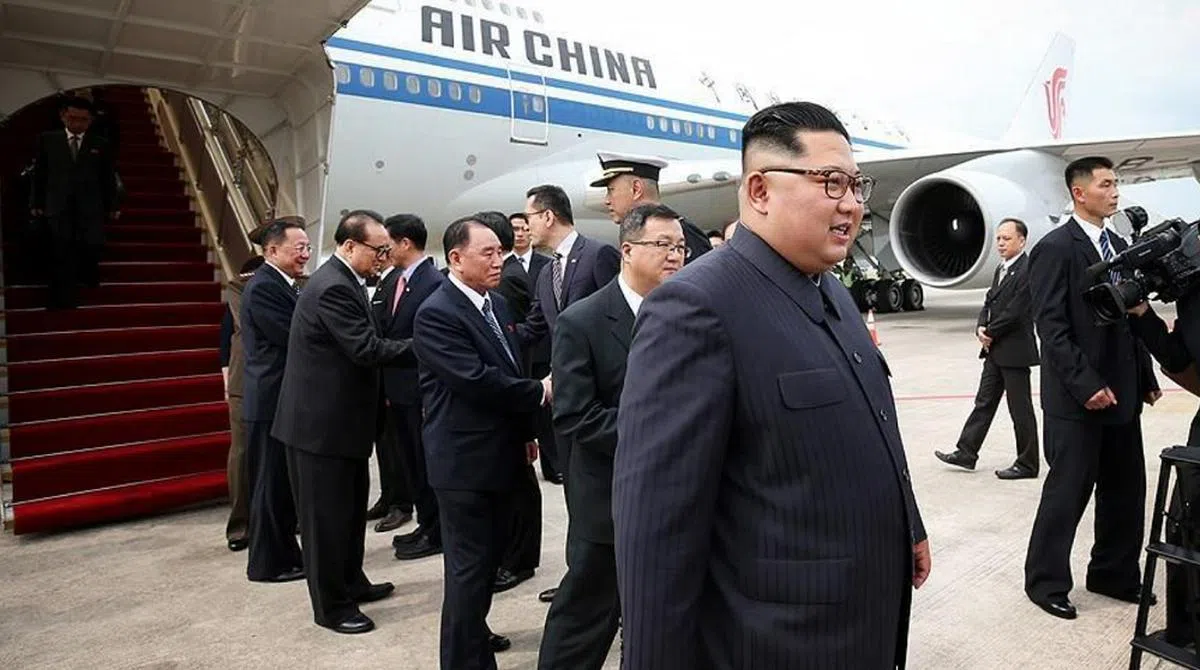 金正恩2018年6月乘坐中国国航的波音747客机飞抵新加坡。（路透社）
