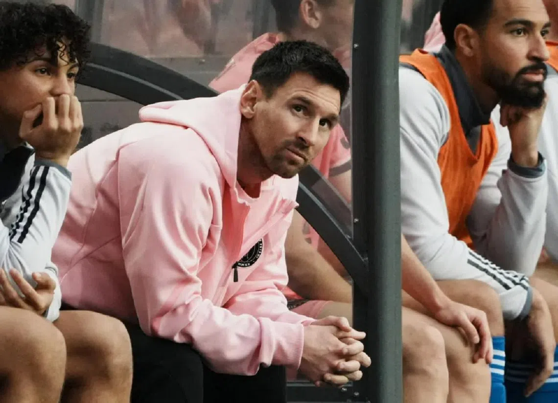 梅西，心情不好啊？（路透社）