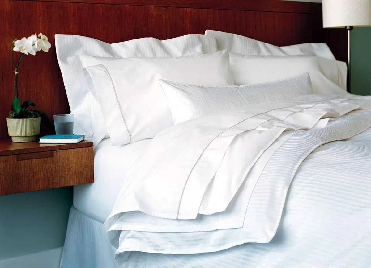 湿冷天气，最适合盖上这种厚实的棉被。（Starwood Hotels）