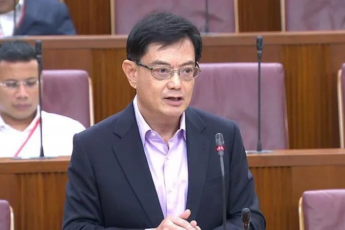 王瑞杰本周一第三度宣布追加预算案。