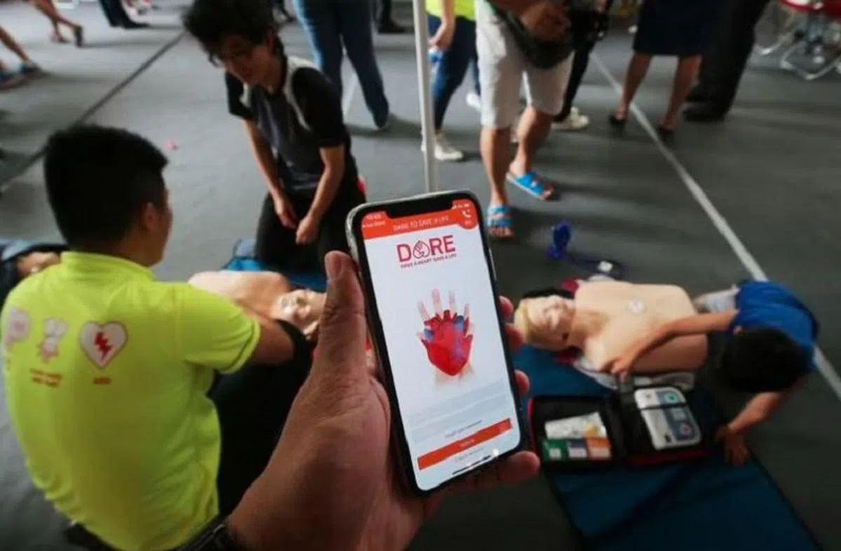 “速成先遣急救员培训计划”在2018年推出应用版，助用户学习相关知识。（海峡时报）