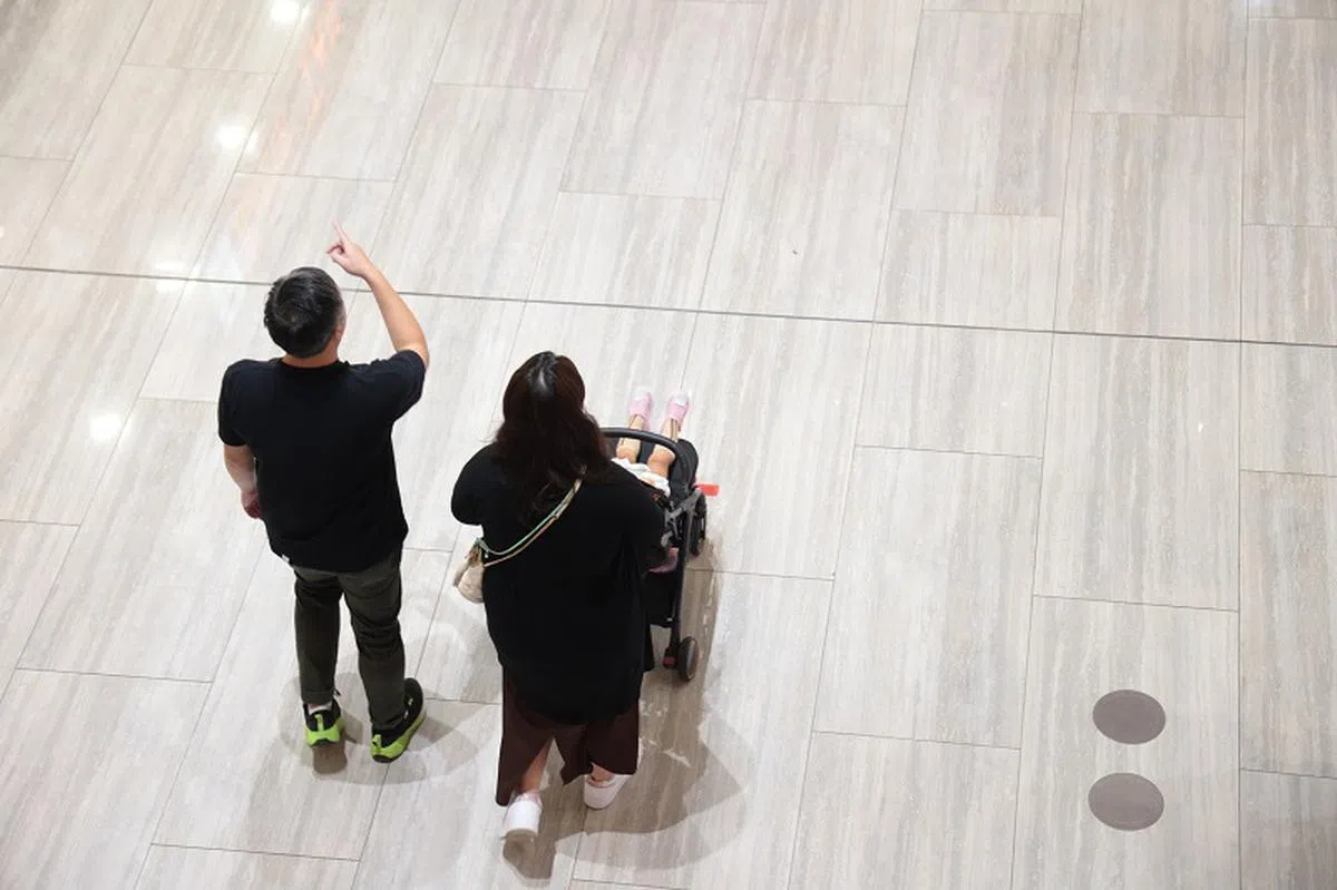 为鼓励父母不要提出让宝宝在吉时出生的要求，一些医院会征收附加费。（联合早报）