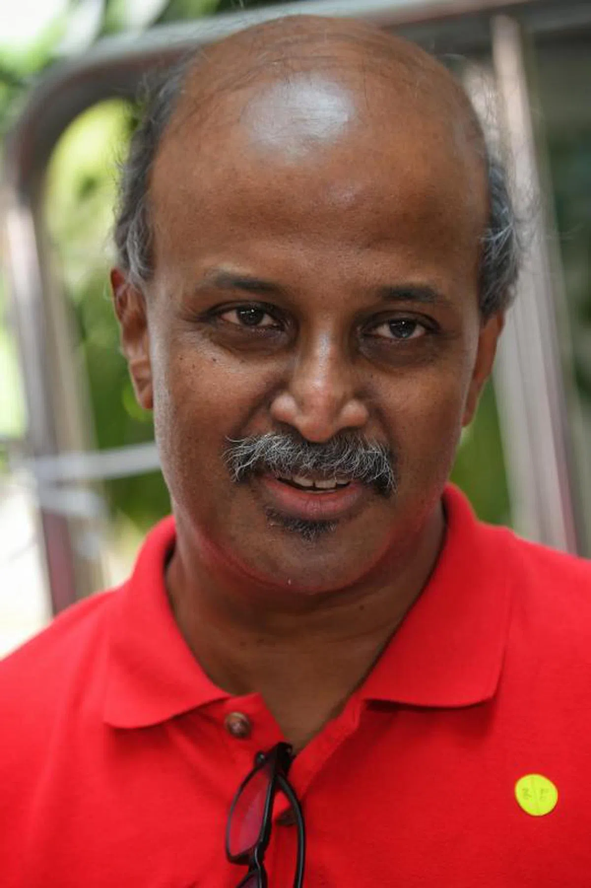  代表民主党上阵武吉班让单选区的淡马亚教授。（海峡时报） 