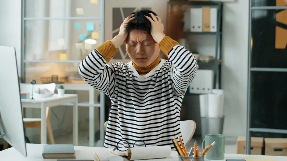 一些发生纠纷的邻居，甚至刻意制造噪音，让对方不得安宁。（示意图）