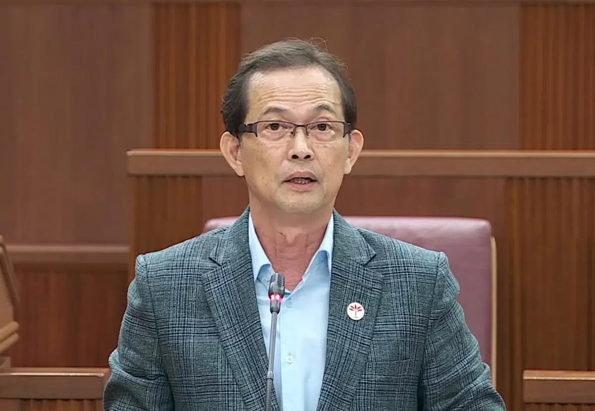 新加坡前进党非选区议员兼秘书长梁文辉。（国会直播视频截图）