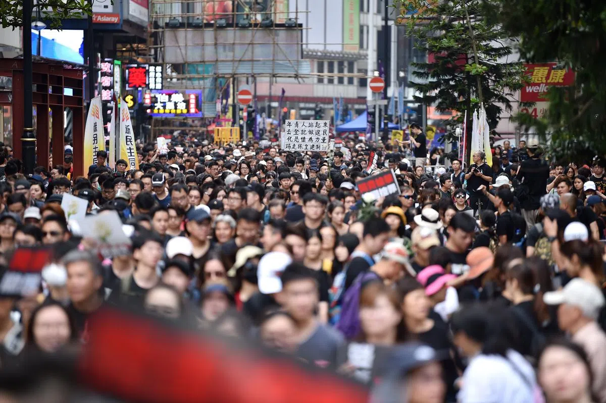  6月16日的游行获得200万人响应。（法新社） 