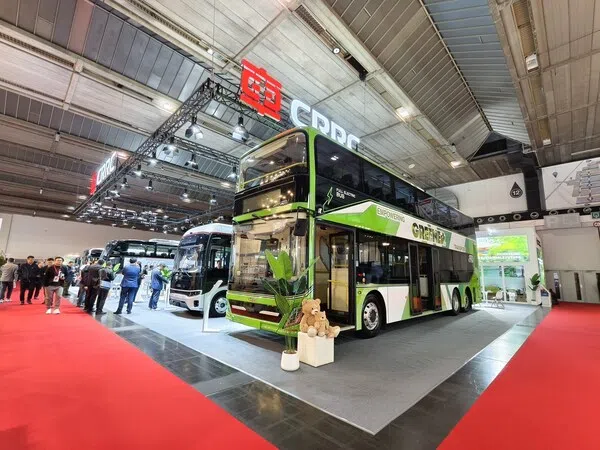 MONEY FM 89.3 Bus World 2025: CRRC EV Debuts Two All-Electric Buses ...