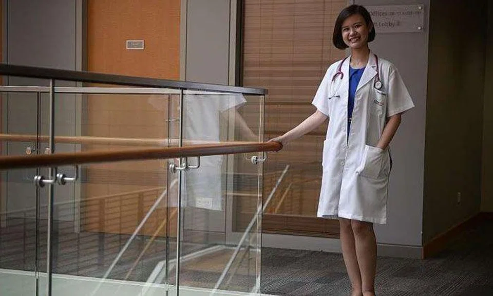  Dad's illness spurs investment consultant to pursue medicine -- at the age of 29