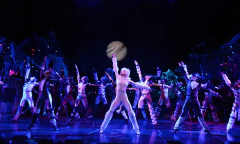Revisit the Memory of Cats the musical in Singapore