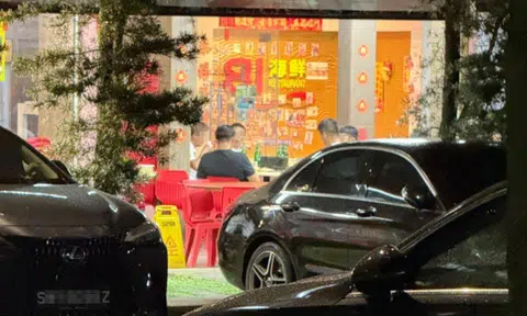 Argument at Jurong West seafood restaurant escalates into fight, two taken to hospital